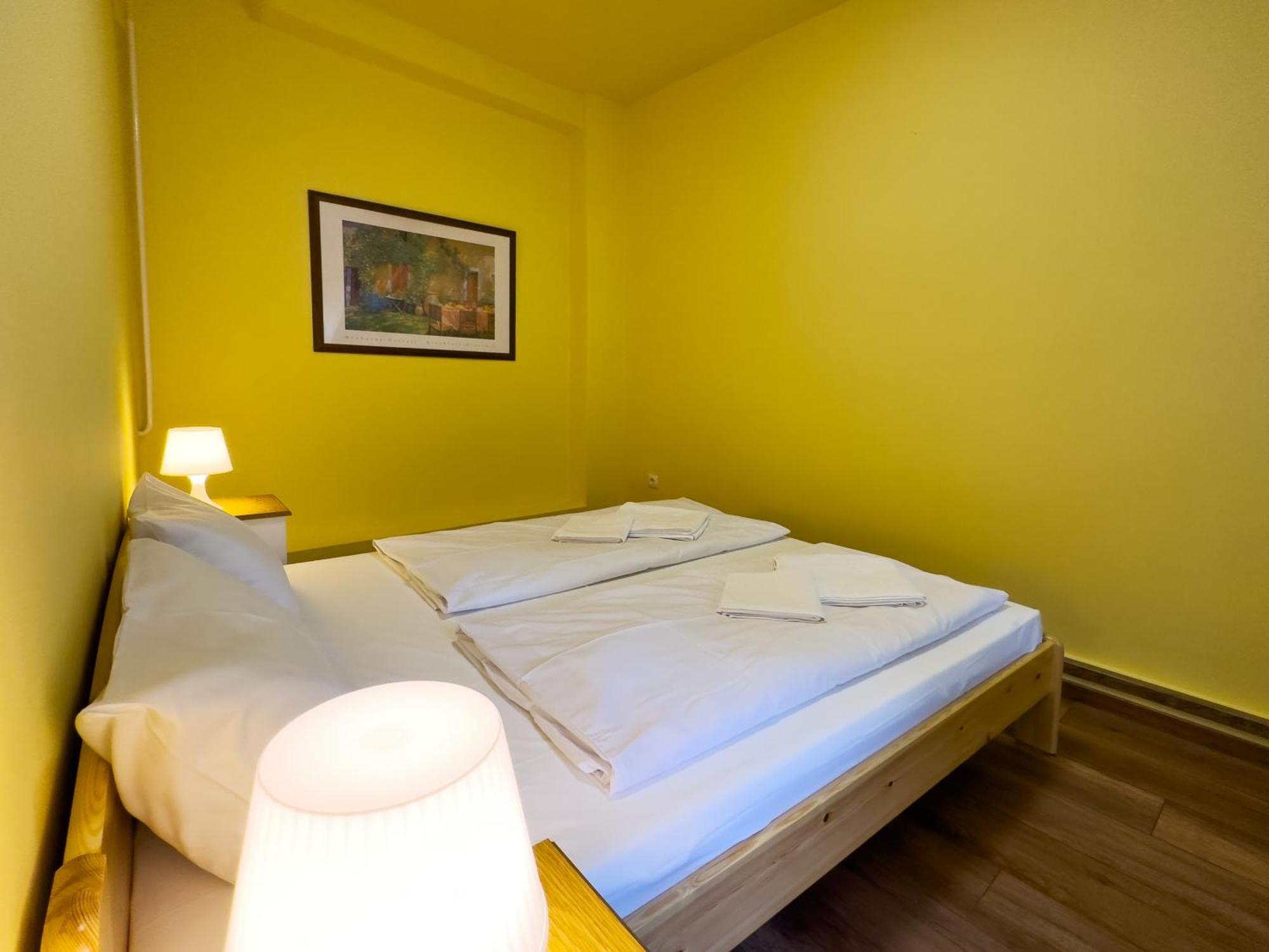 Irisz Panzio Hotell Budapest Eksteriør bilde