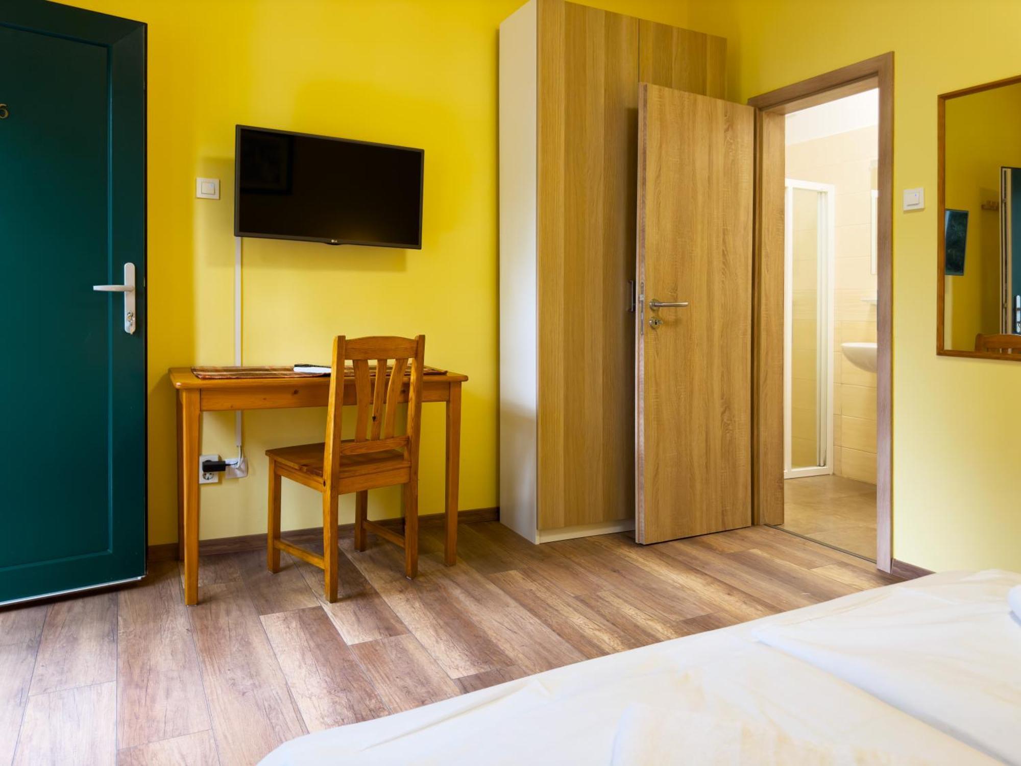 Irisz Panzio Hotell Budapest Eksteriør bilde